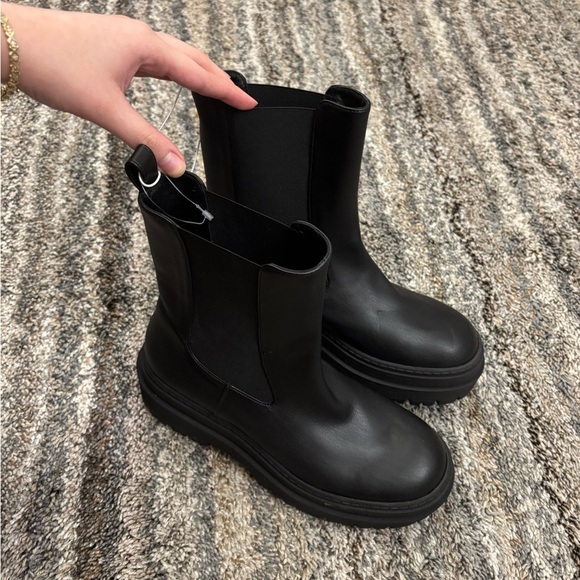 NWOT Good American Chelsea Combat Boots Sz 7.5 | Good American Black Combat Boot - Picture 10 of 10